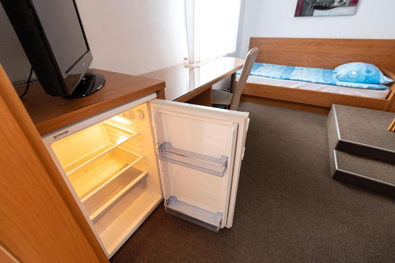 Apartmaji In Sobe Ramar Straza Экстерьер фото