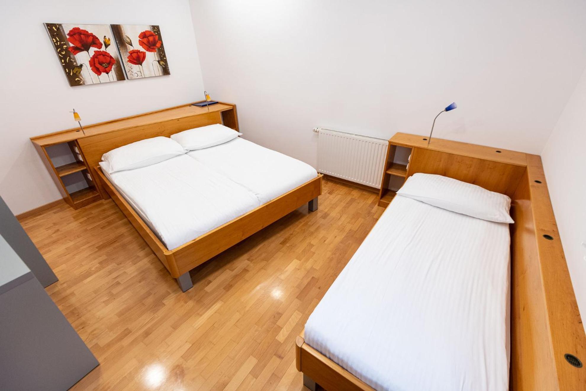 Apartmaji In Sobe Ramar Straza Экстерьер фото